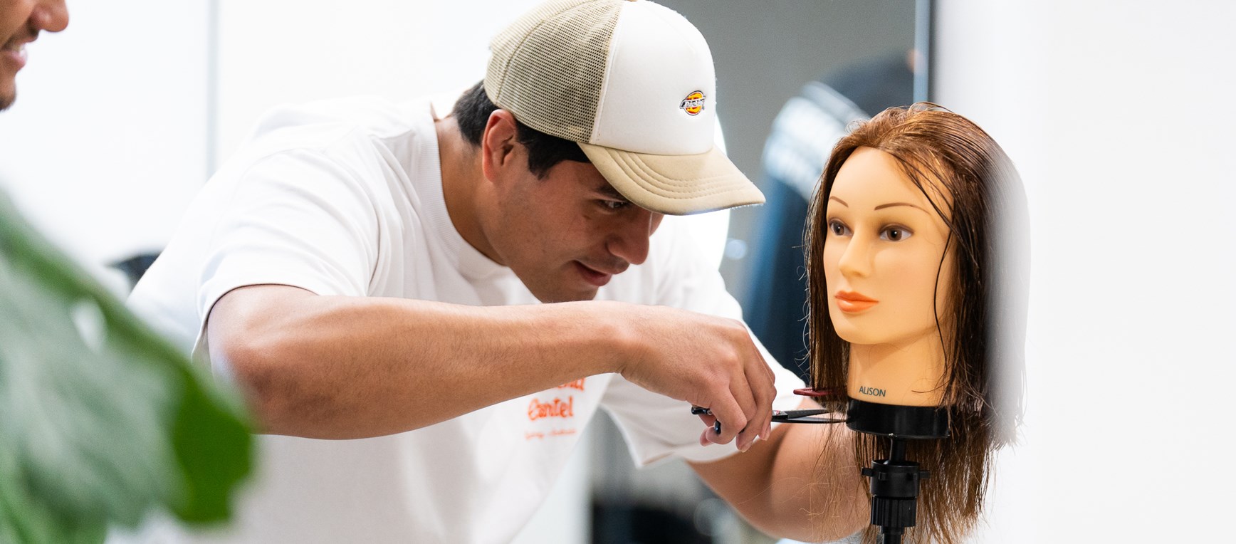 Roosters Learn to Cut!