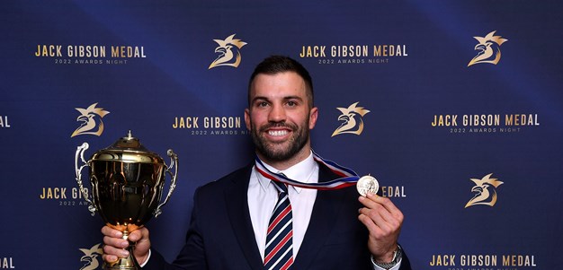 Top 10 Highlights of 2022: Tedesco Creates Jack Gibson Medal History