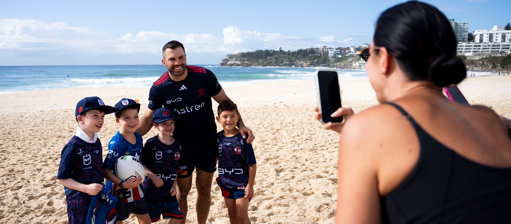 Roosters embrace Bondi community