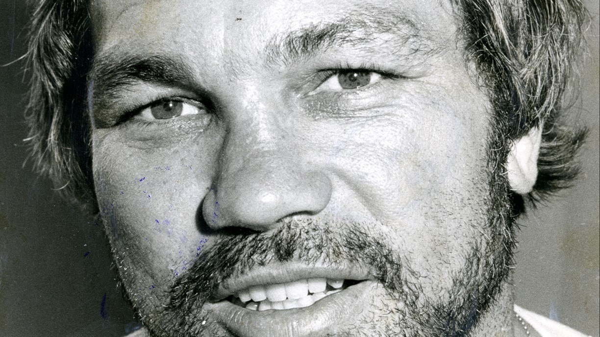 Arthur Beetson Gallery Roosters