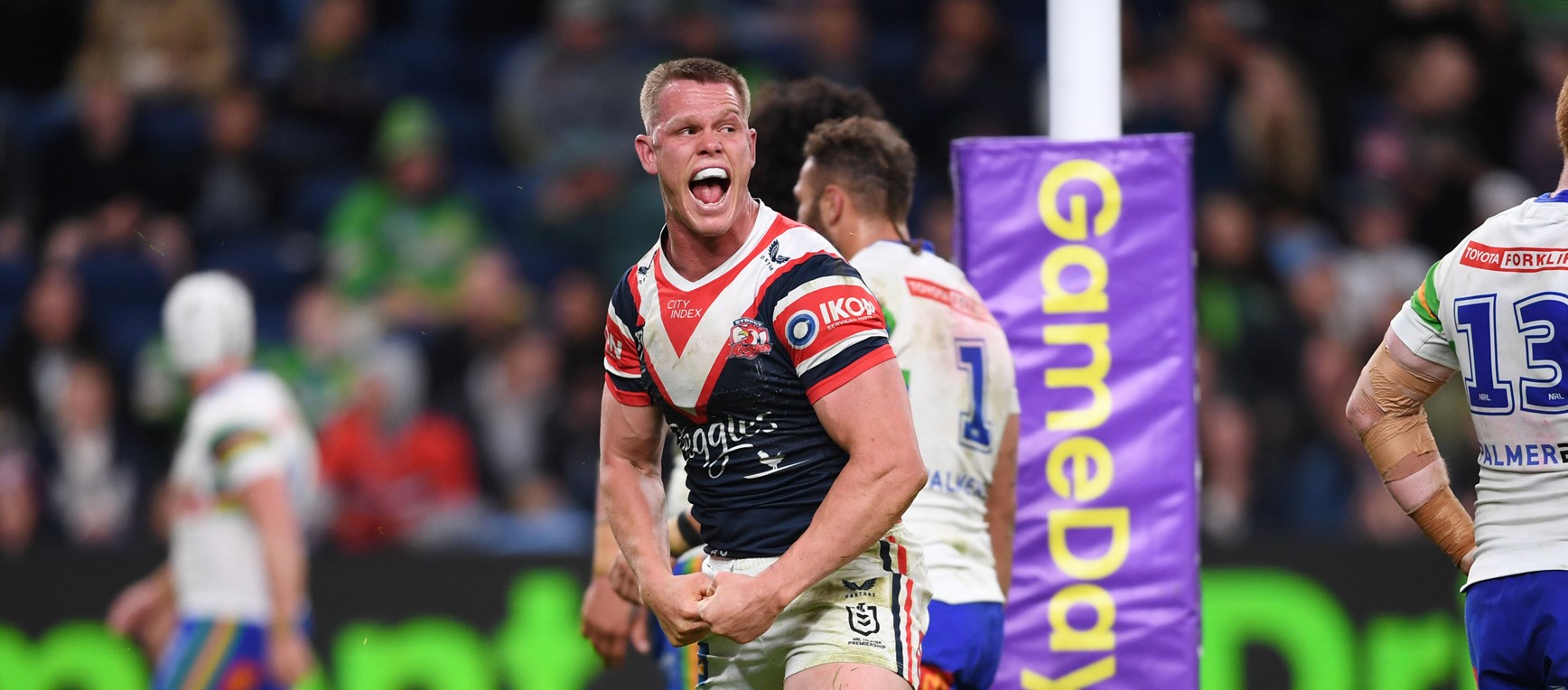 Match Gallery | Round 17