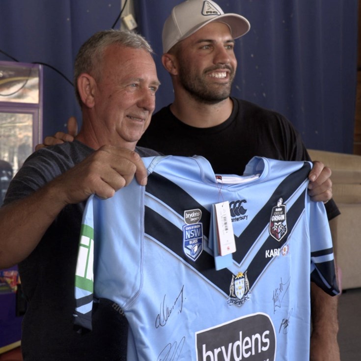 Blues visit fire-impacted town of Willawarrin