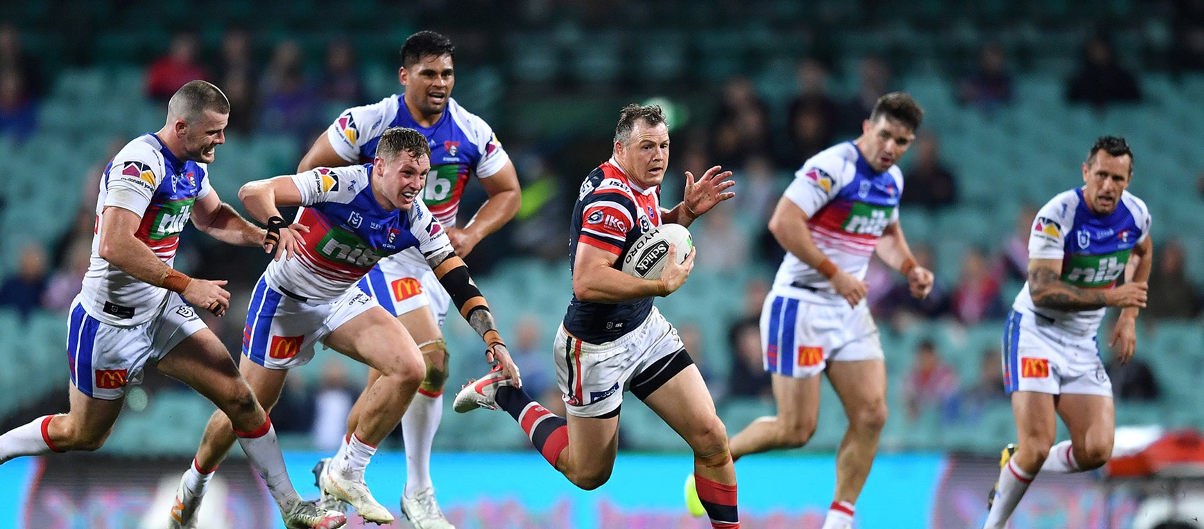 Match Gallery | Round 18